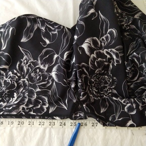 Ideology ID Women's Floral Printed Mesh Inset Ankle Leggings Black Size XL - Picture 5 of 9